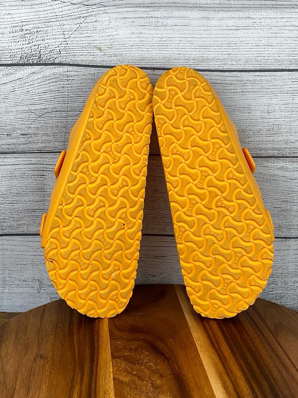 Birkenstock Arizona Essentials EVA Honolulu Orange Sandals Men’s Size 12 EU 45 - Picture 7 of 8